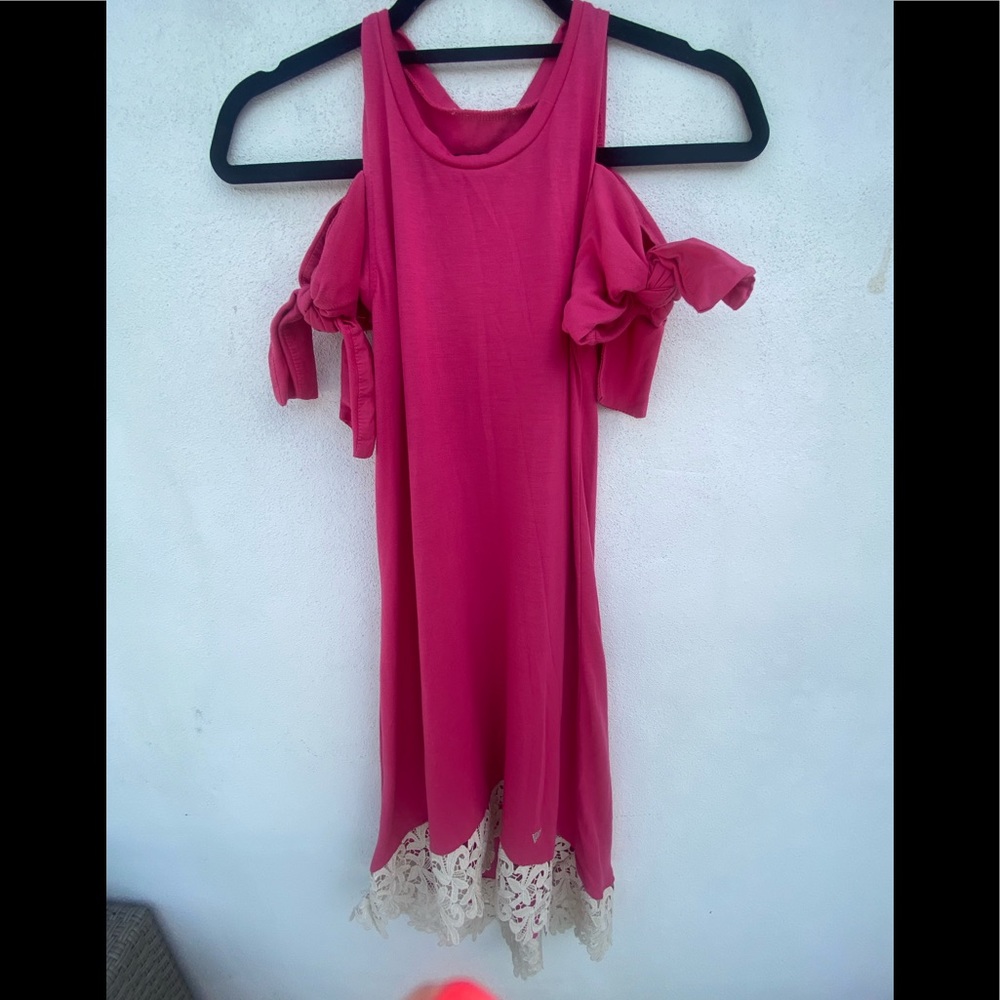 Guess girls dress size 12. Perfect for summer. Gently worn.